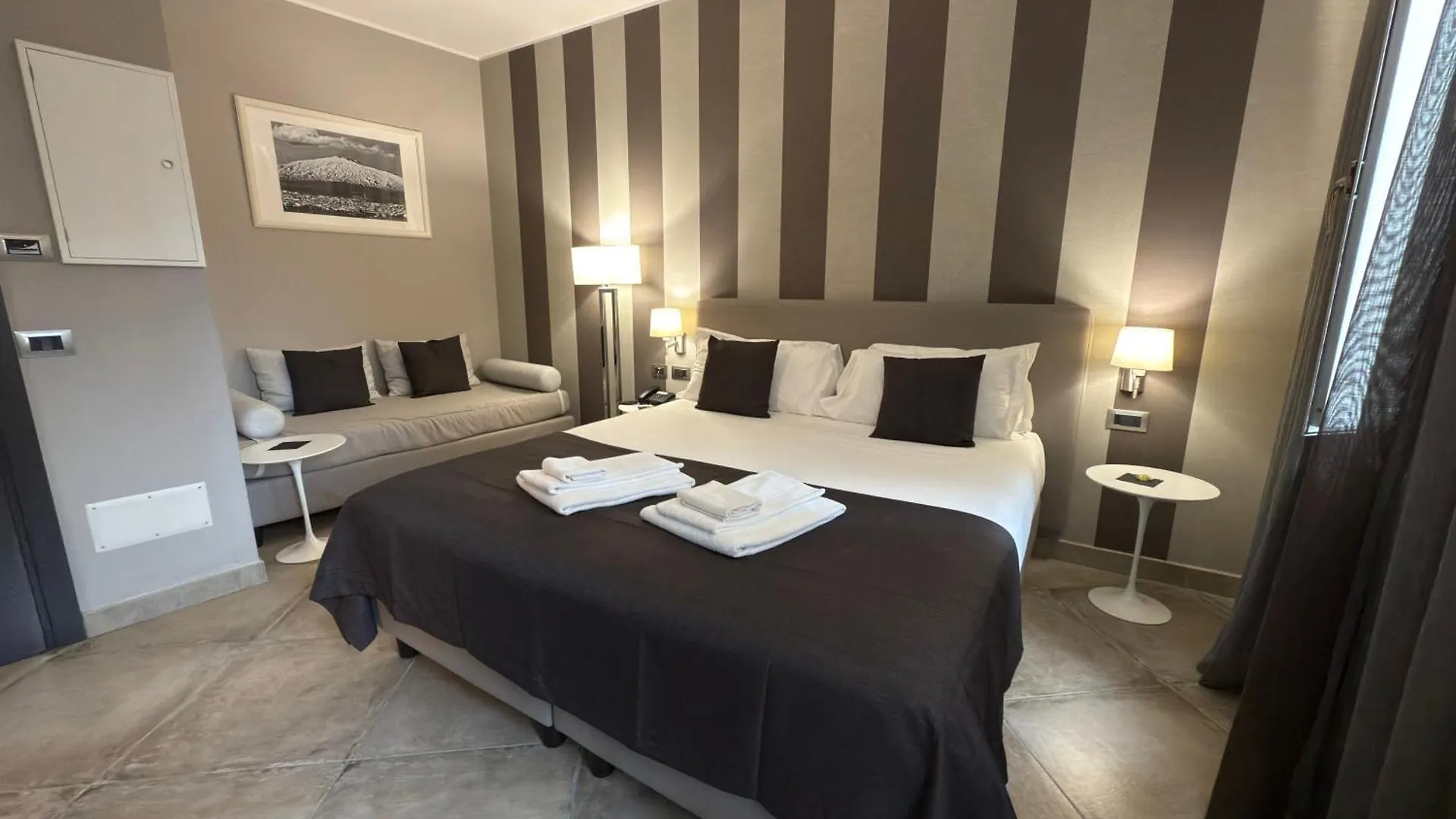 Etnea 454 Catania Luxury Rooms