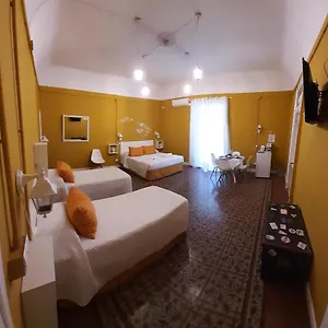 Kike Bed & Breakfast